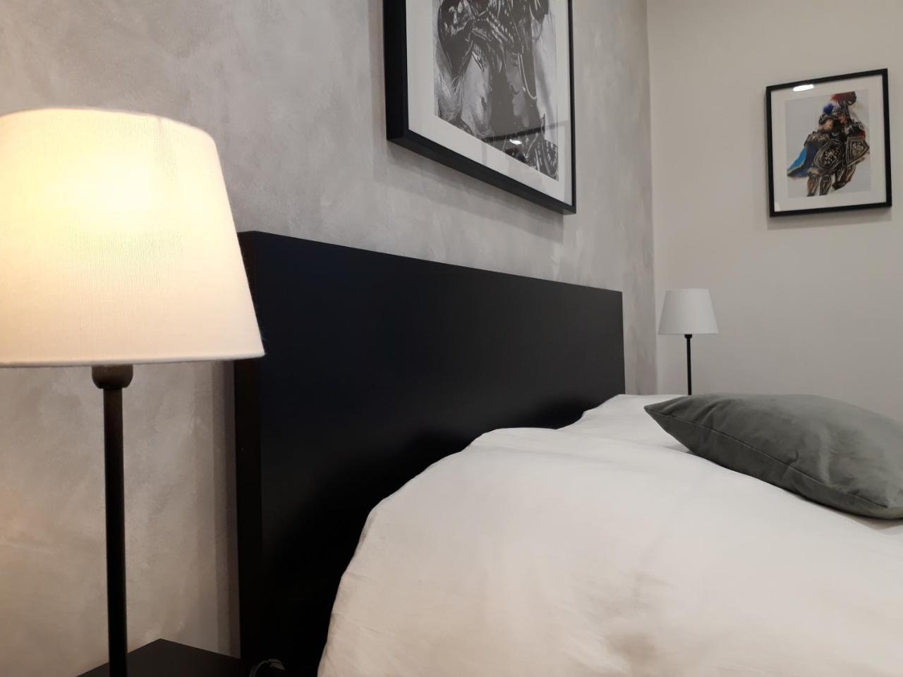 Etnea Street Apartment Catania Bagian luar foto