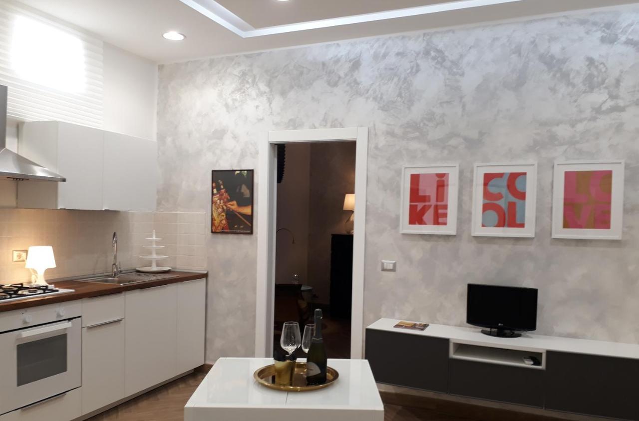 Etnea Street Apartment Catania Bagian luar foto